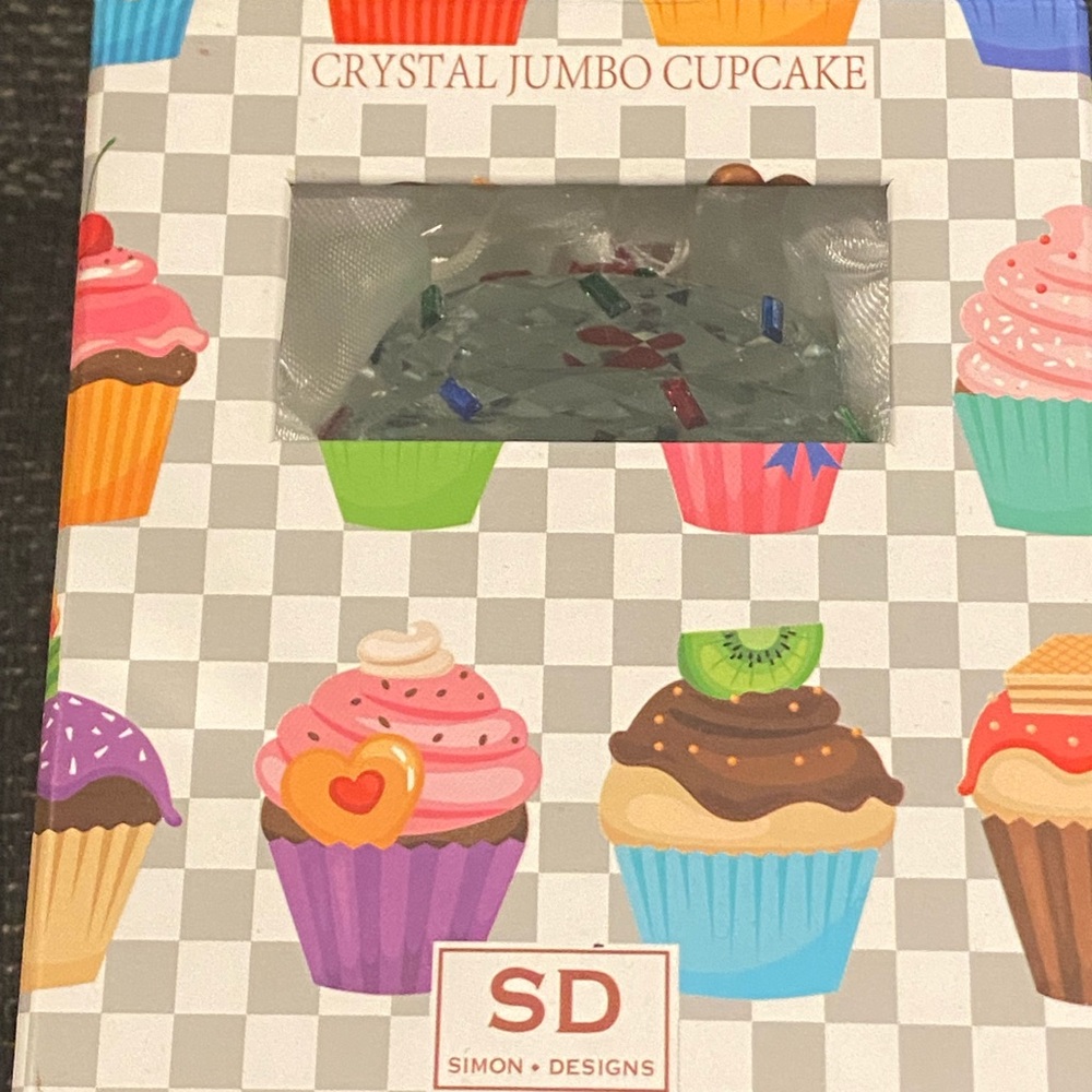 Crystal Jumbo Cupcake Party Decor